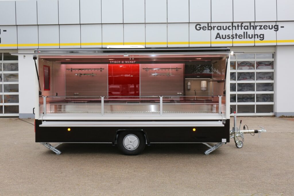 beheizbare Körperschutzkante, Kühlanlage mit einer 32° Kühlung, Webasto Dachklimaanlage