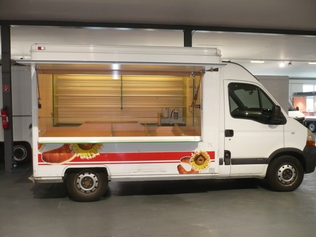 Backwarenmobil ohne Kühlung.