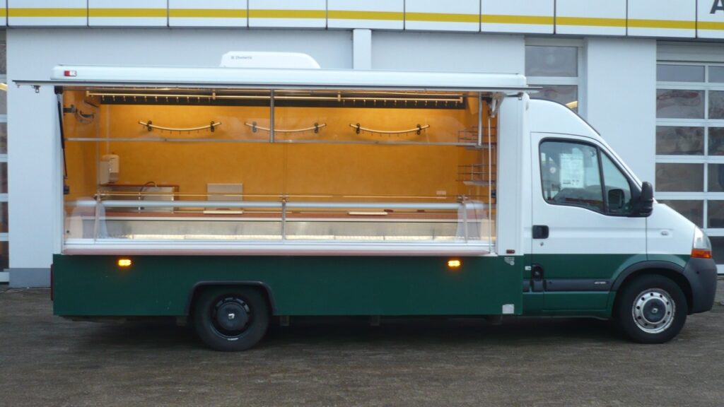 Fahrzeug für den Touren- und Marktverkauf.-Deckenklimagerät