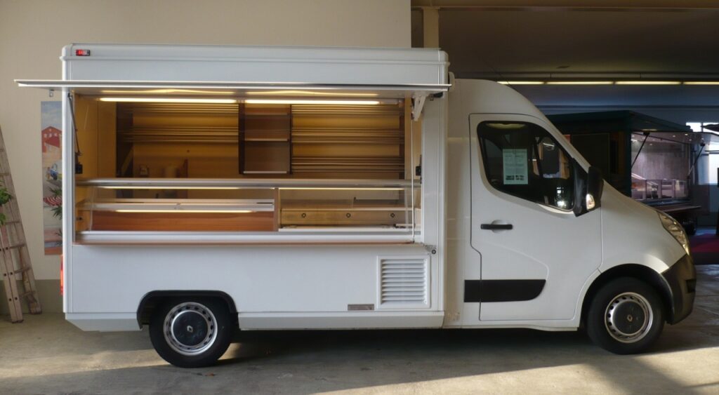 Touren-Verkaufsmobil-Sehr gepflegter Zustand.