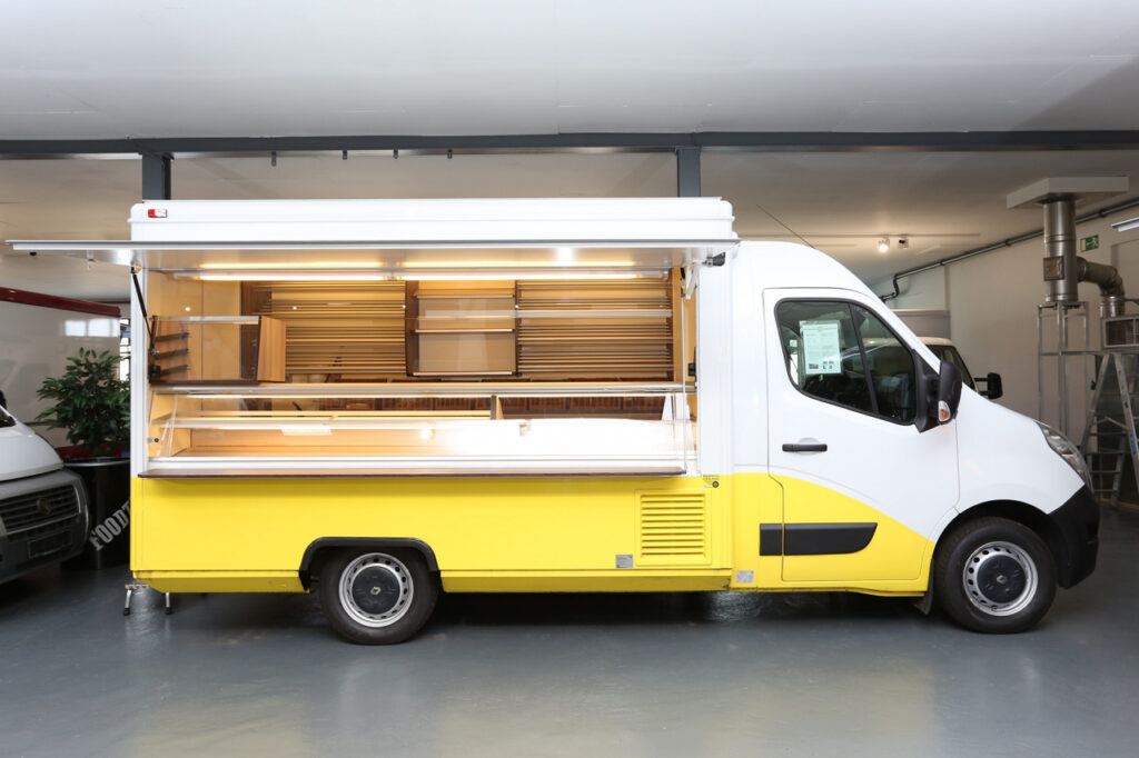 Backwaren-Verkaufsmobil für den Tourenverkauf von Haus zu Haus.