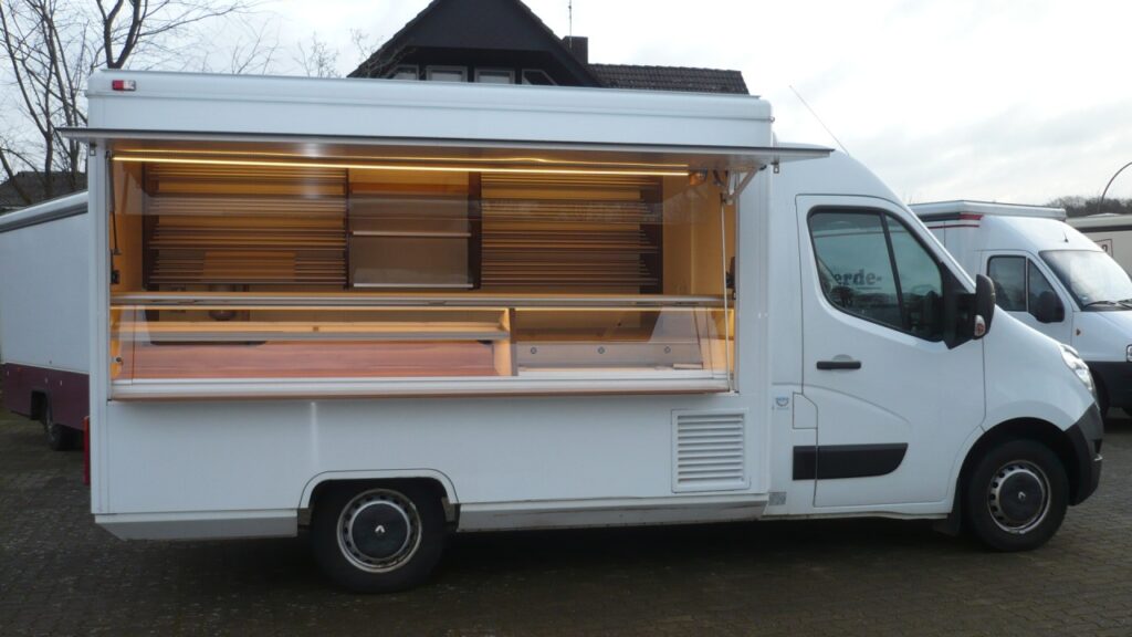 Touren-Verkaufsmobil Typ: Kompakt,-mit Websto-Standheizung und LED-Lichtleisten