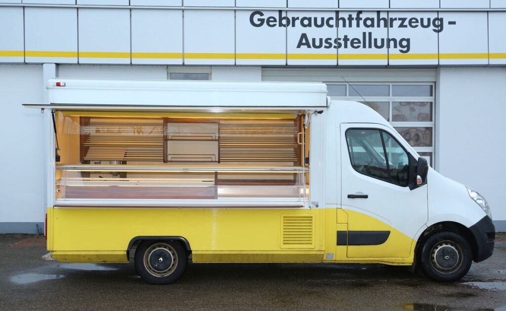 Backwaren-Verkaufsmobil Ausstattungsvariante "exclusiv" mit fester Trittstufe an Heckseite