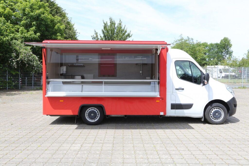 Gepflegtes Touren-Verkaufsmobil mit geringer Kilometerleistung-OPTIMA Verkaufskühltheke 3,50 m, 1 Kühlfach unter Kühltheke,Gel-Batterien,LED Lichtband HO,Werbetafel mit Glasschriftfeld.