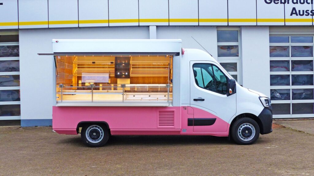 Diverses Zubehör (Brötchenkörbe, Gebrauchsartikel-Stellage, etc.), Kuchenblechnachschubregal, Lithium-Ionen-Antriebsbatterie, LED-Lichtband HO, Werbetafel