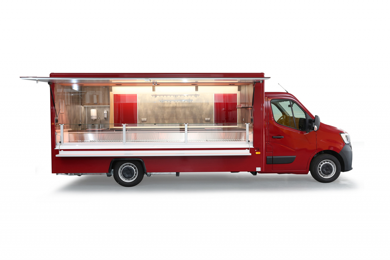 Fleischverkaufsmobil mit 4,50m Kühltheke mit 3 Kühlfächern.-Ausstattungsdetails: beheizte Körperschutzkante, Waagenplatte, Schneideplatte uvm.