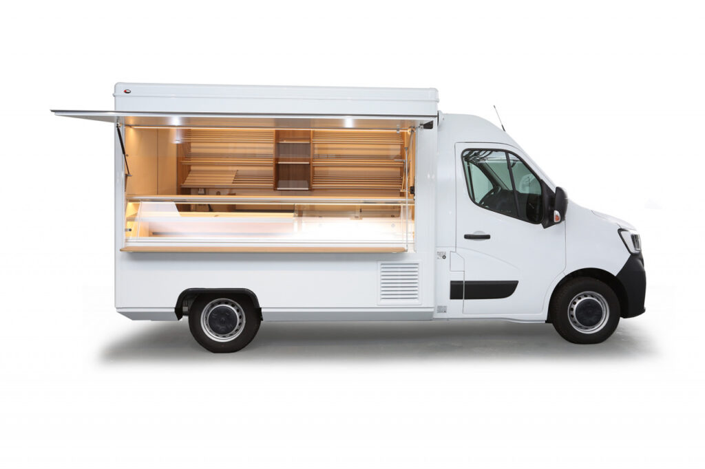 Backwarenmobil für den ambulanten Verkauf.-1,60 m Trockentheke, 1,30 m gekühlte Theke, Brotborde, Schneideplatte und Dieselheizung.-Renault Master mit 135 PS, Klang & Klima Paket sowie Allwetterbereifung
