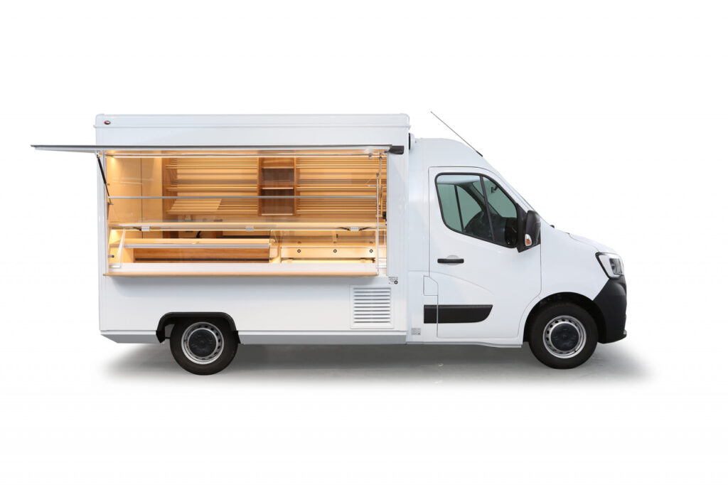 Junges Backwarenverkaufsmobil für den Tourenverkauf mit geringer Laufleistung.
